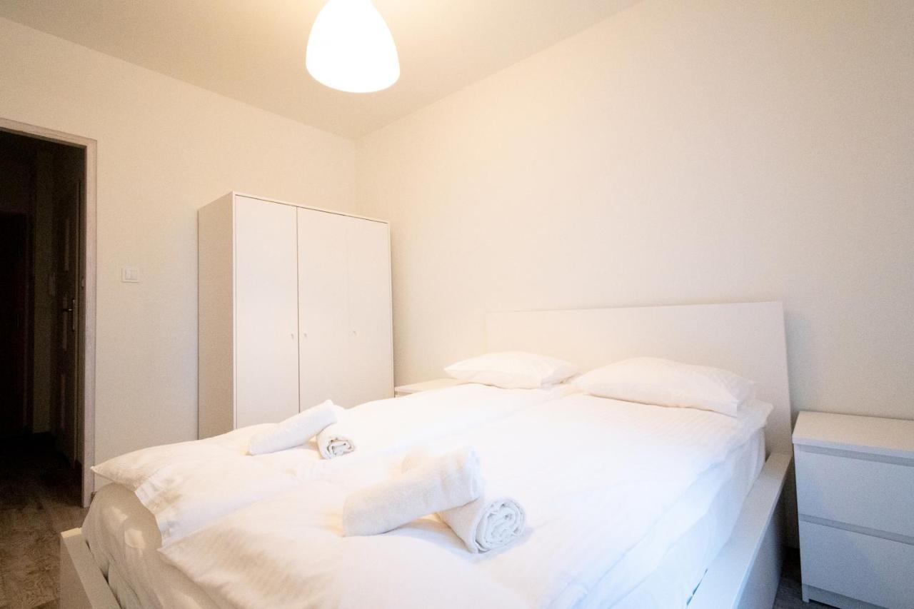 Apartament Alpha Лодзь Экстерьер фото